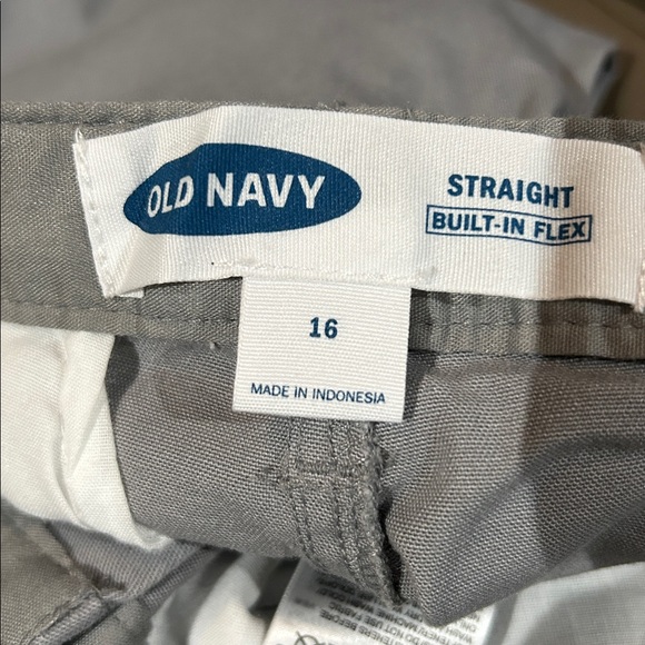 Old Navy boys dress pants. Straight built in flex. Size 16. Gray - Picture 3 of 3